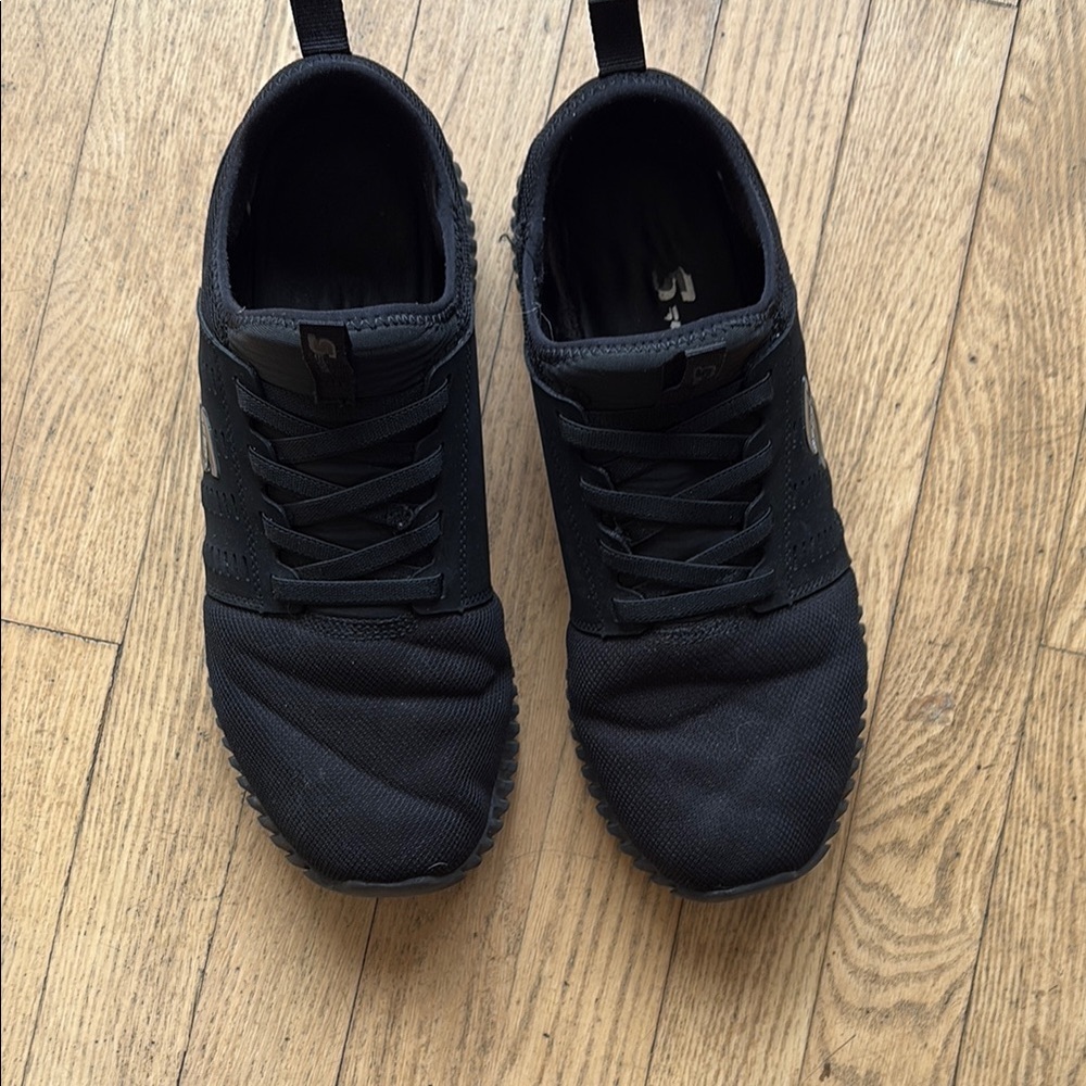 Men's Black Athletic Shoes Skechers 91/2